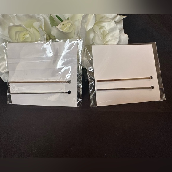 Dior Forever VIP Hair Clips / Barrettes - Picture 4 of 4